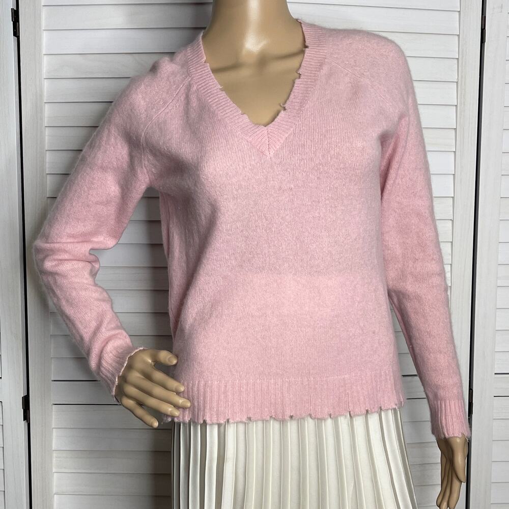 Minnie Rose V-Neck Cashmere Sweater